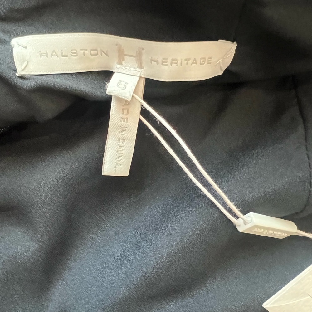 Halston Heritage cocktail black dress with blue/purple flower size 6 - Picture 12 of 16